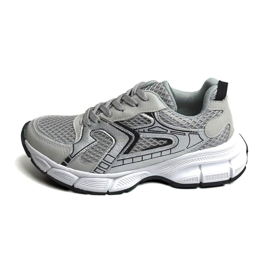 Tenis deportivo - 7000 Plata
