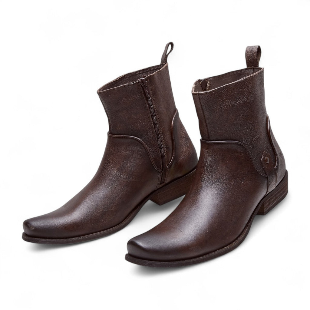 Botín Vaquero Daniel García - 1682 Café