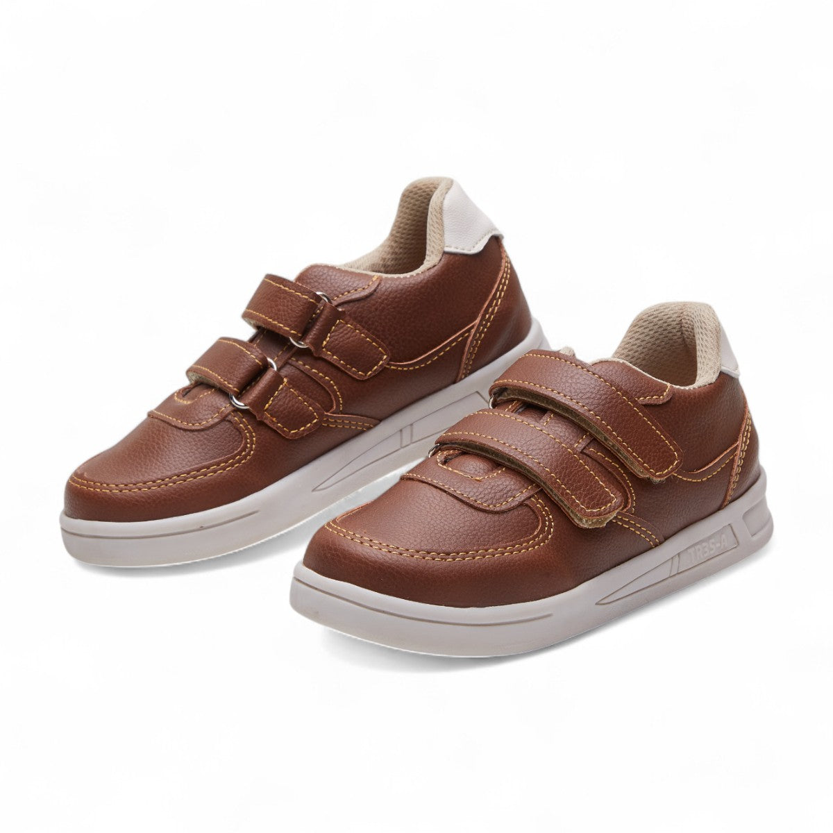 Tenis casual - 533 Café