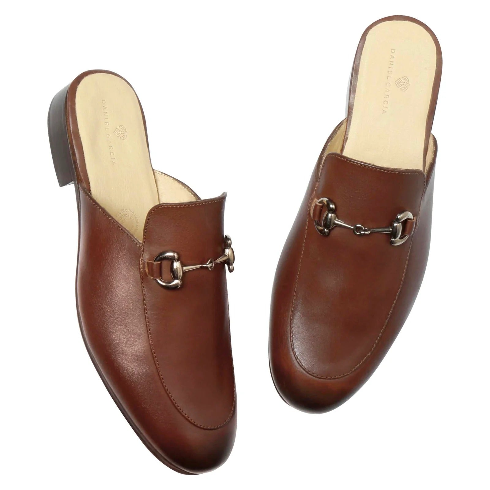 Vestir Daniel García - Mules Café